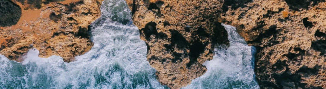 Qué es la intrusión salina en acuíferos costeros